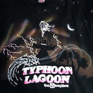 Vintage 90s Disney Typhoon Lagoon T-Shirt